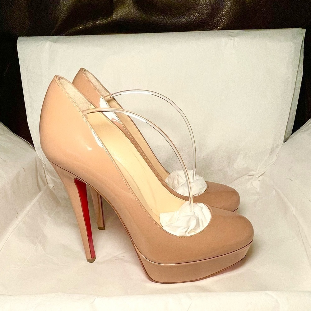 Christian Louboutin Bianca 120 dusty nude pink platform pump glossy patent 35.5